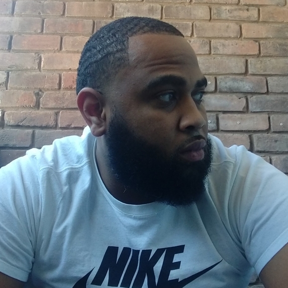 Meet your Posher, Rico - Picture 2 of 4